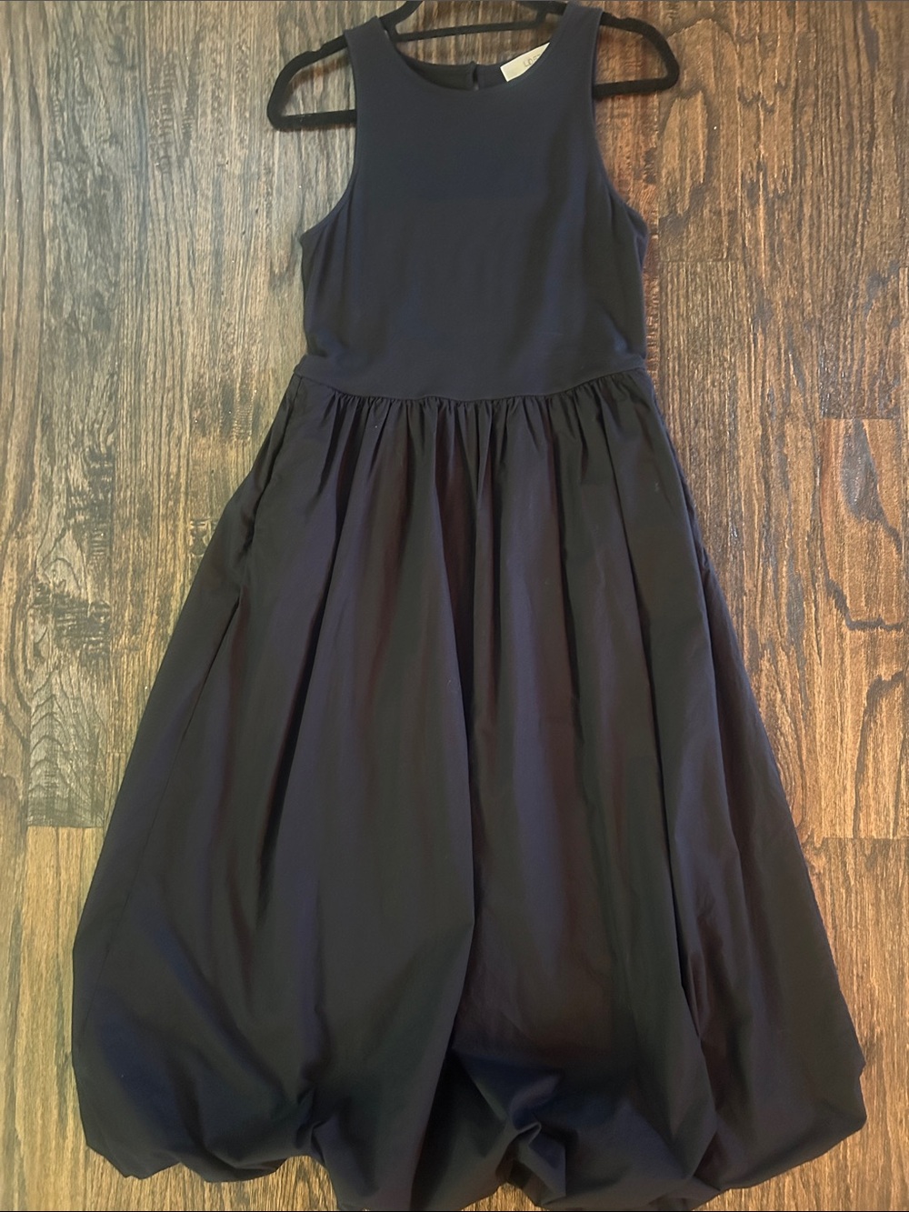 LOFT women’s size 8 black Bubble Hem Dress